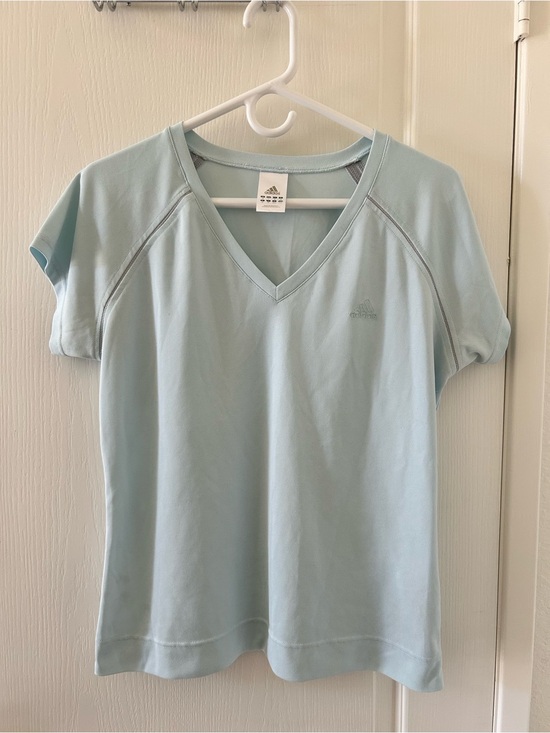 adidas Tops - Adidas Lightweight Moisture Wicking Blue Athletic Training Top L